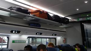 train overhead luggage rack size